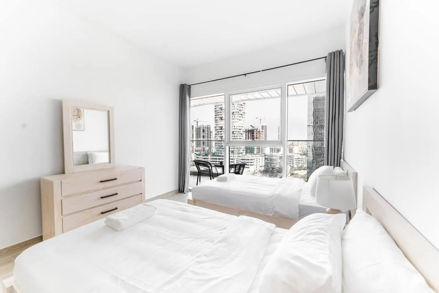 Bloom Heights B Apartment Dubai
